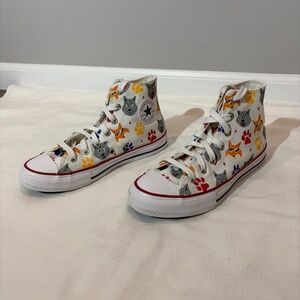 Converse Chuck Taylor All Star Hi Top Wolf Pack - Size Junior 4 (Women 5.5/6)
